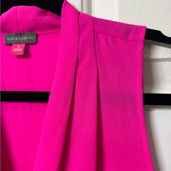 Vince Camuto Top, S, Fuschia, sleeveless V Neck NWOT - Picture 8 of 14